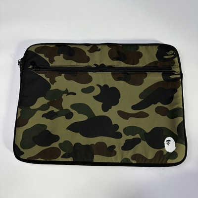 A BATHING APE