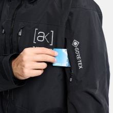 2526 버튼 AK 스노우보드 자켓 스워시 고어텍스 2L - 트루 블랙 (100011BA04)