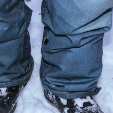 2526 686 육팔육 스노우보드복 팬츠 디컨스트럭티드 데님 - 인디고 데님 (26M3WN227-IDGD)