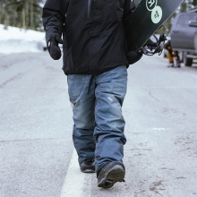 2526 686 육팔육 스노우보드복 팬츠 디컨스트럭티드 데님 - 인디고 데님 (26M3WN227-IDGD)