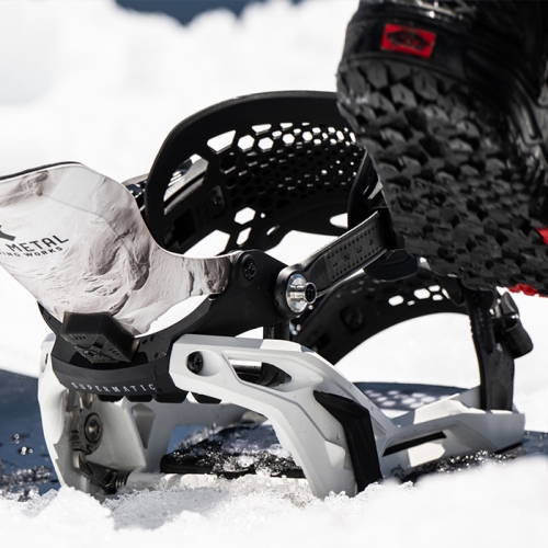 2526 벤트메탈 라이트닝 슈퍼매틱 스노우보드 바인딩 - 화이트 (25BN013-WH) 2526 벤트메탈 라이트닝 슈퍼매틱 스노우보드 바인딩 - 화이트 (25BN013-WH)