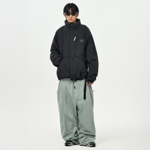 어스투 스노우보드복 코디세트 #42 / 2526 어스투 스노우보드 자켓 오버스케이프 OJK007 - 블랙 + 2526 어스투 스노우보드복 팬츠 더블 라인 터크 OSP004 [루즈핏] - 라임 스톤