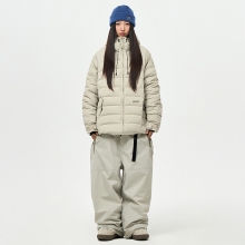 어스투 스노우보드복 코디세트 #50 / 2526 어스투 스노우보드 자켓 퀼팅 다운 OJK008 - 시멘트 + 2526 어스투 스노우보드복 팬츠 3L 플랩 코어 OSP001 [레귤러핏] - 펠리칸