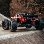 ARA5810 [초대형 1/5 몬스터 8셀 버전] ARRMA 1/5 OUTCAST 8S BLX 4WD Brushless Stunt Truck RTR