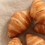 브리도 플레인 미니 크로와상 30g 240개입 냉동생지