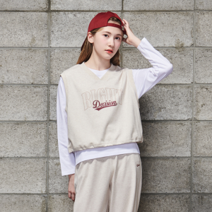 [에꼴리에] 여자 가을이월 오트밀 브이넥 크롭조끼(24C0783)