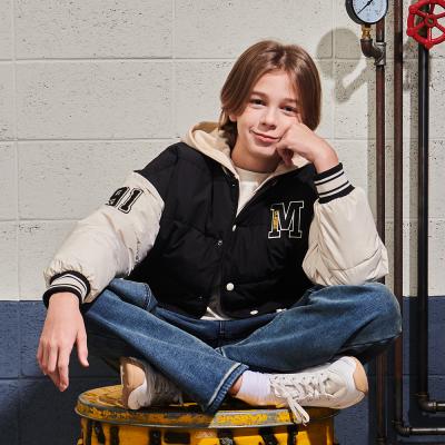 [에꼴리에] 남녀공용 겨울이월클래식웰론바시티점퍼(24D0107)