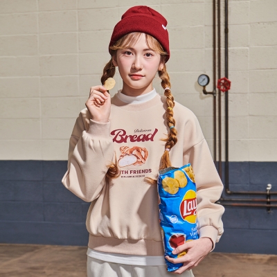 [에꼴리에] 여자 겨울이월 브레드나염맨투맨티(24D3461)