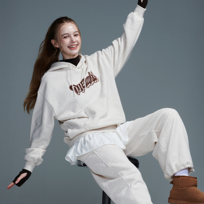 [틴톡] 여자 겨울신상 블러 레터링 루즈핏 기모 후드티(25RT751)