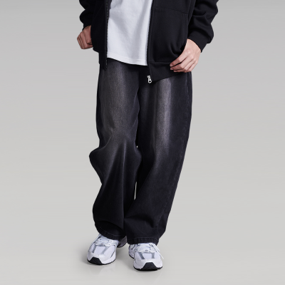 [에꼴리에] 남자 겨울신상 커브드 배기 블랙워싱진(25D0205)