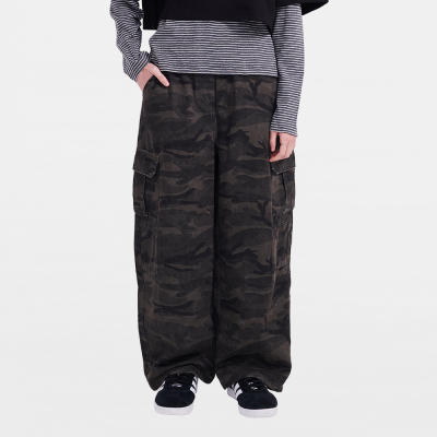 [에꼴리에] 여자 봄신상 와이드벌룬핏카모바지(26A3256)