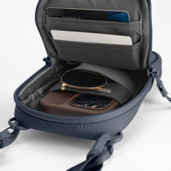 아크 미니 크로스 바디백 네이비