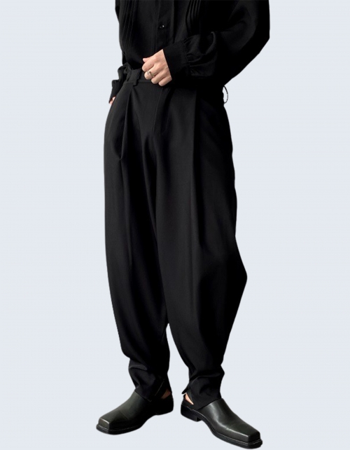 Unique baggy slacks