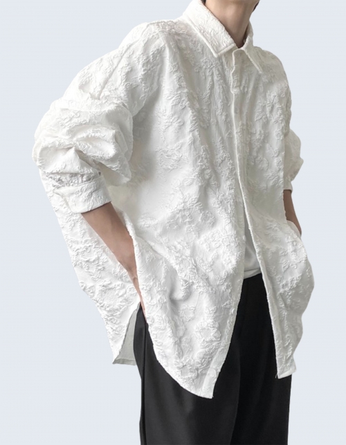 Oversized flower pleated shirt