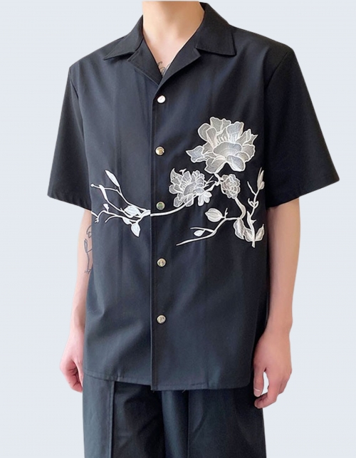 flower embroidered shirt