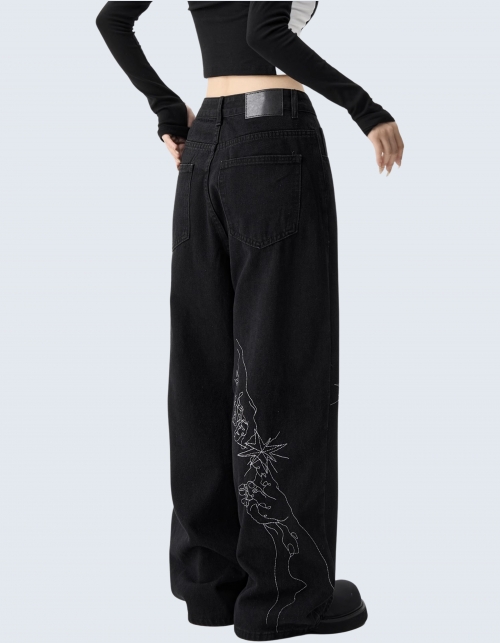 Line art embroidered straight denim pants