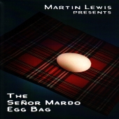 Senor Mardo Egg Bag (세뇨 마르도 에그 백) by Martin Lewis