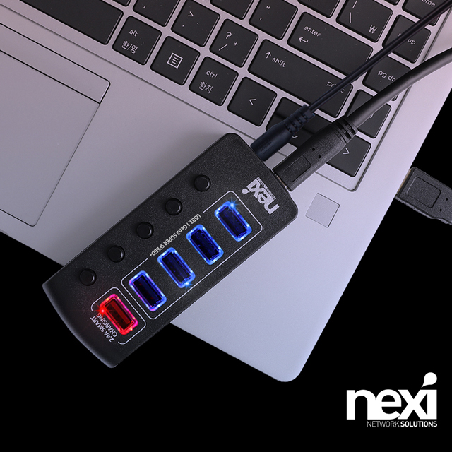 NX1233 USB3.1A Gen2 4포트 + 충전 1포트(QC2.4) 유전원허브 NX-3105UQ
