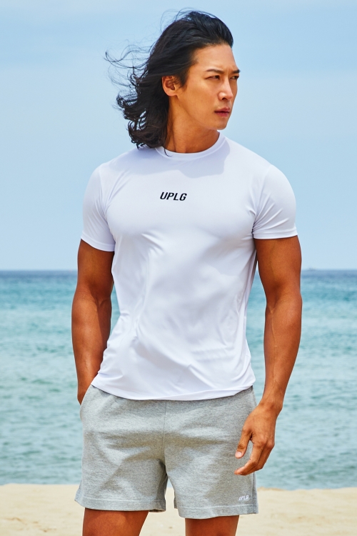 Essential Dry-Fit Muscle Fit T-Shirts