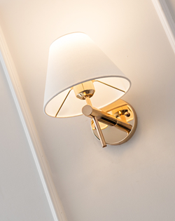 비엘 1등 벽등 (220v 콘센트 겸용)