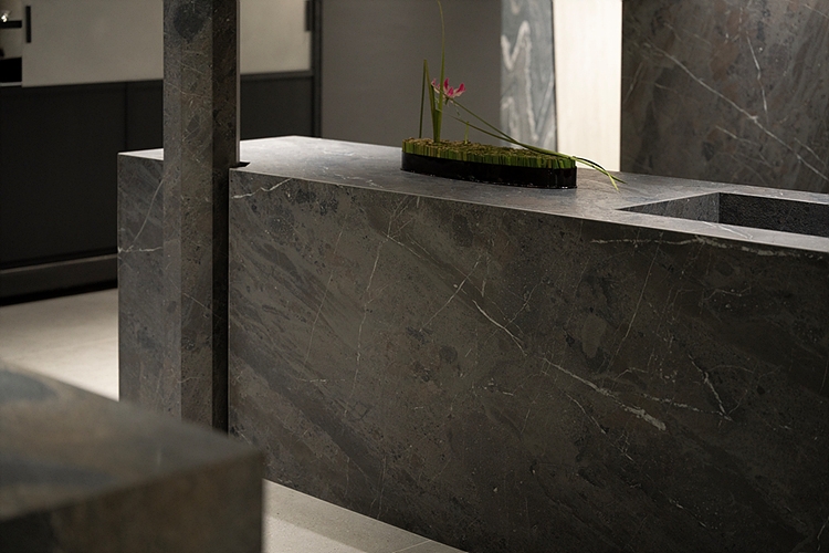 BRECCIA IMPERIALE NATURAL PLUS