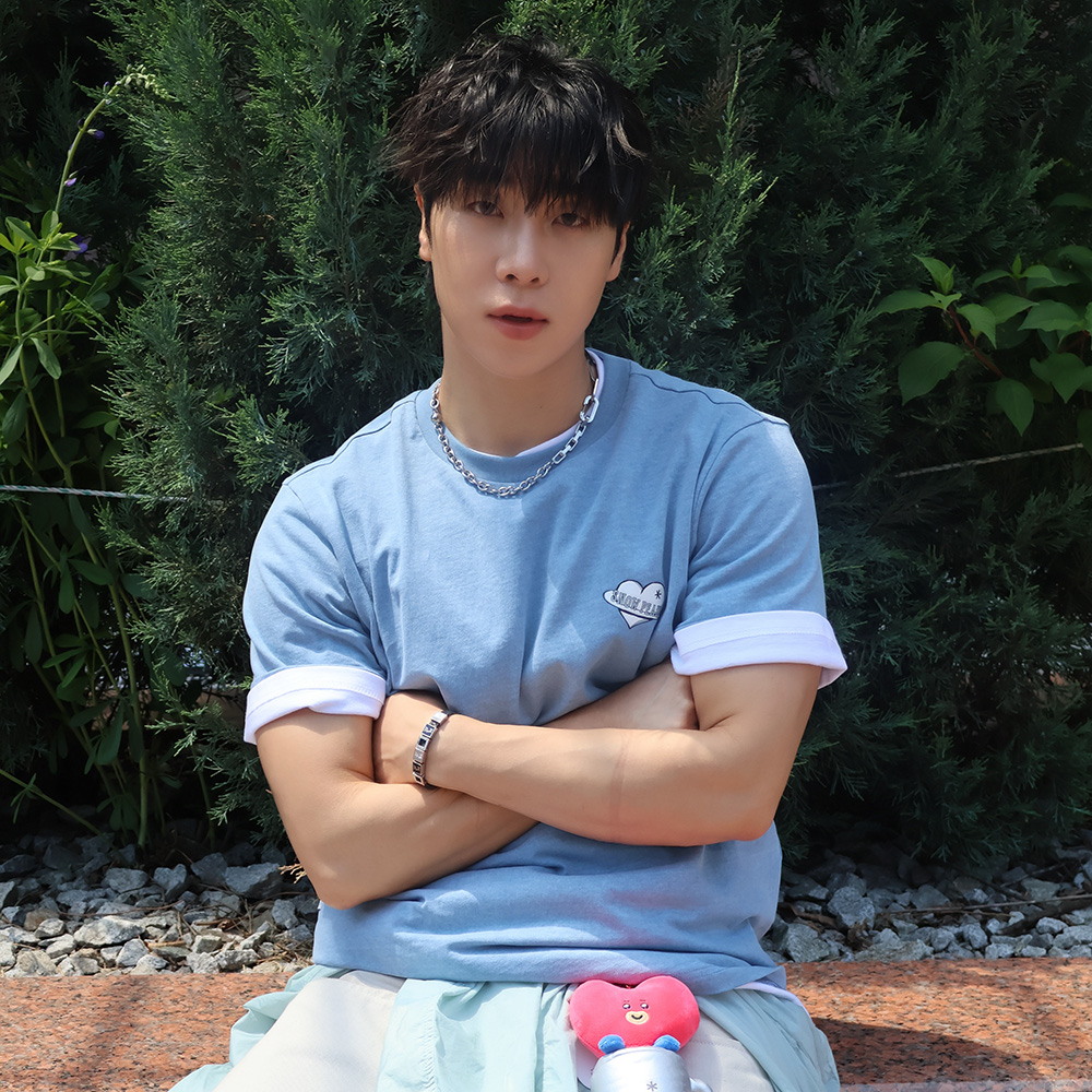 [스노우피크 I BT21] 그래픽 반팔 티셔츠 Blue