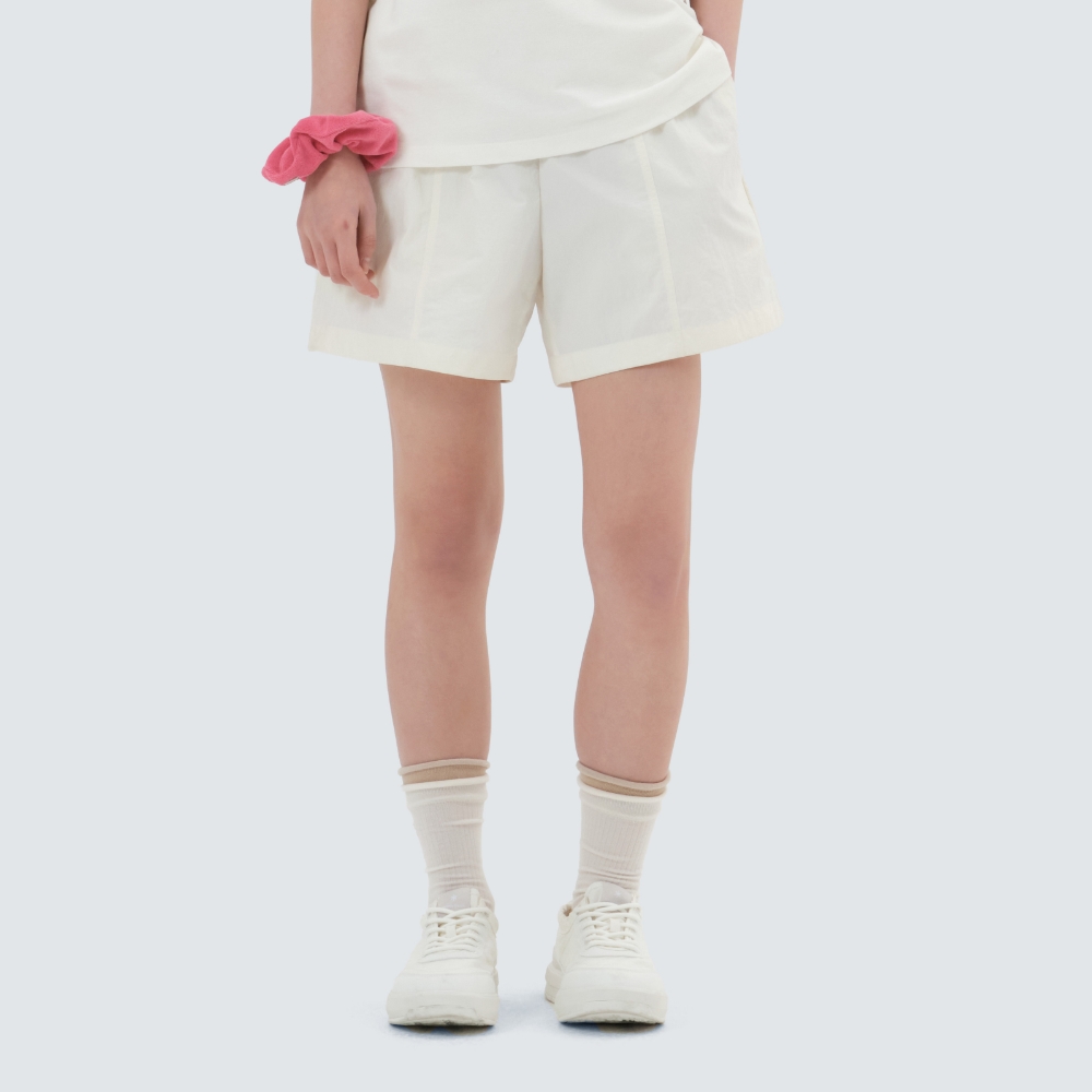 타슬란 여성 3부 반바지 Off White