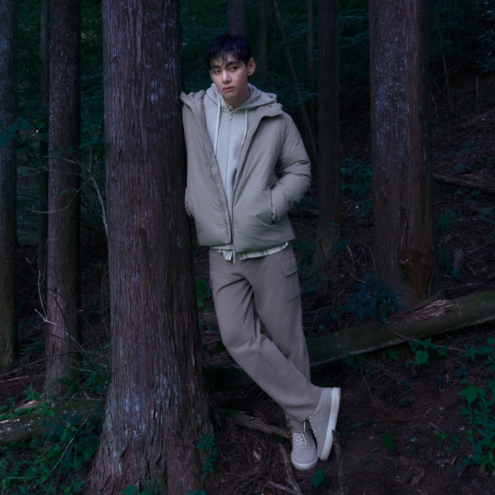 랜드 테이퍼드 팬츠 Beige Gray