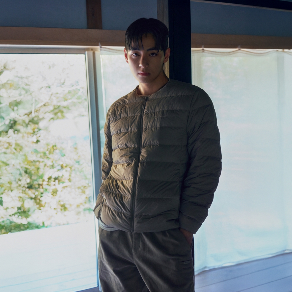 에어리 라운드넥 경량 다운 자켓 Tan Gray