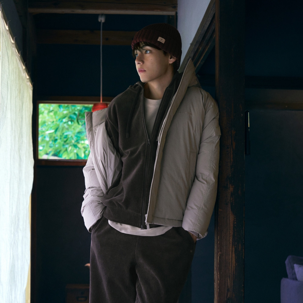 시티캠퍼 유틸리티 후드 다운 자켓 Beige Gray