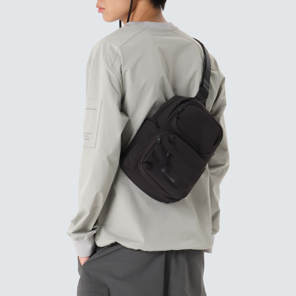 듀얼테크 슬링백 8L Dark Charcoal