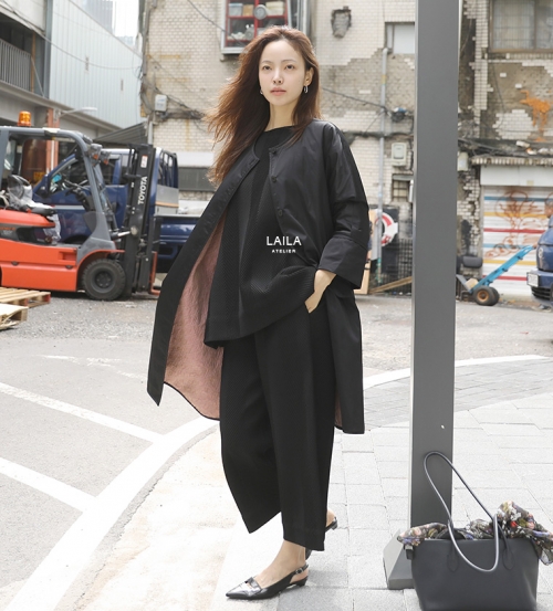 라무르 루즈 바바리