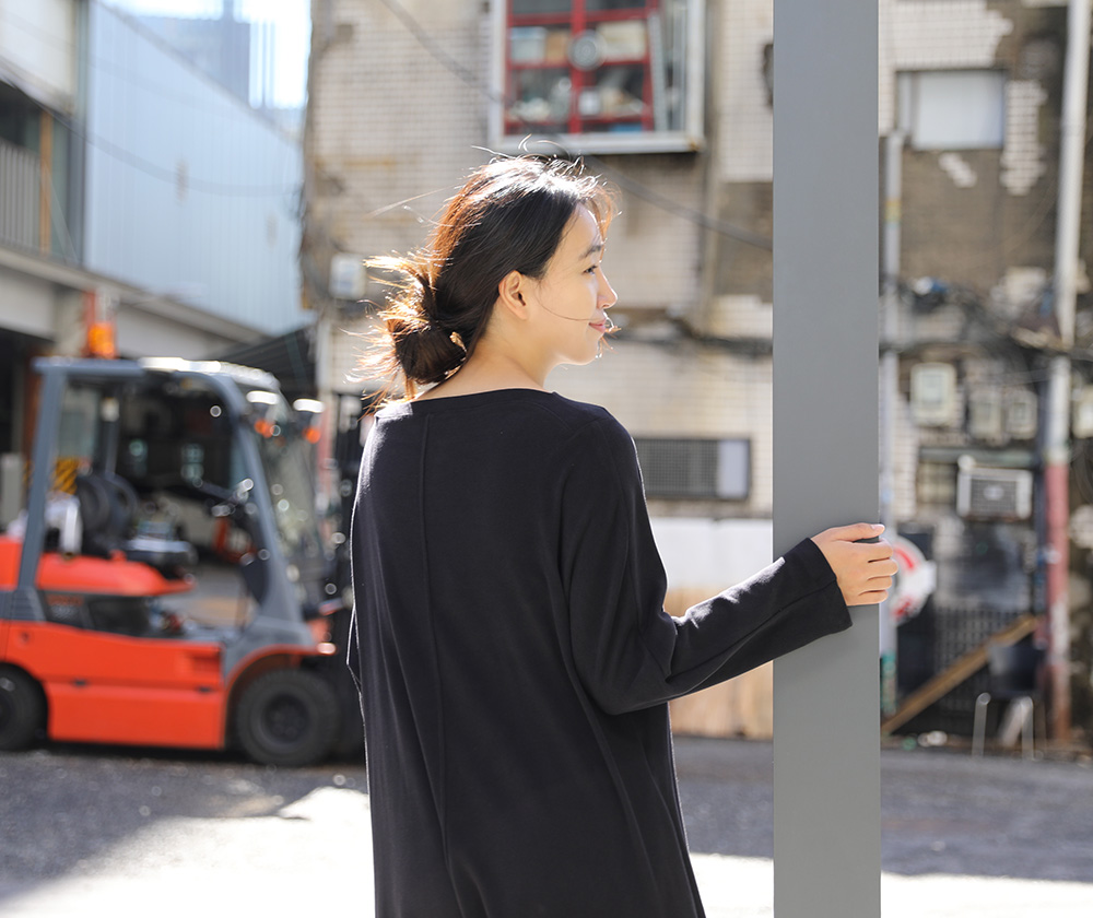 깜봉 코튼 저지 드레스