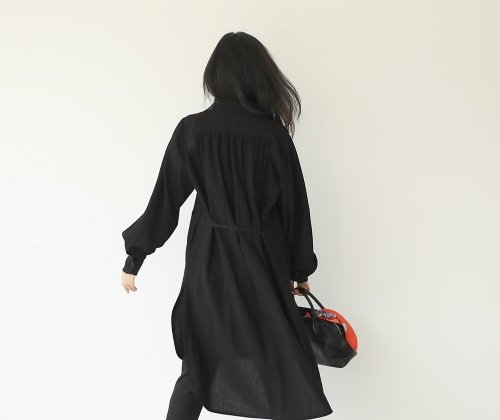 멜라니 울 언발 셔츠