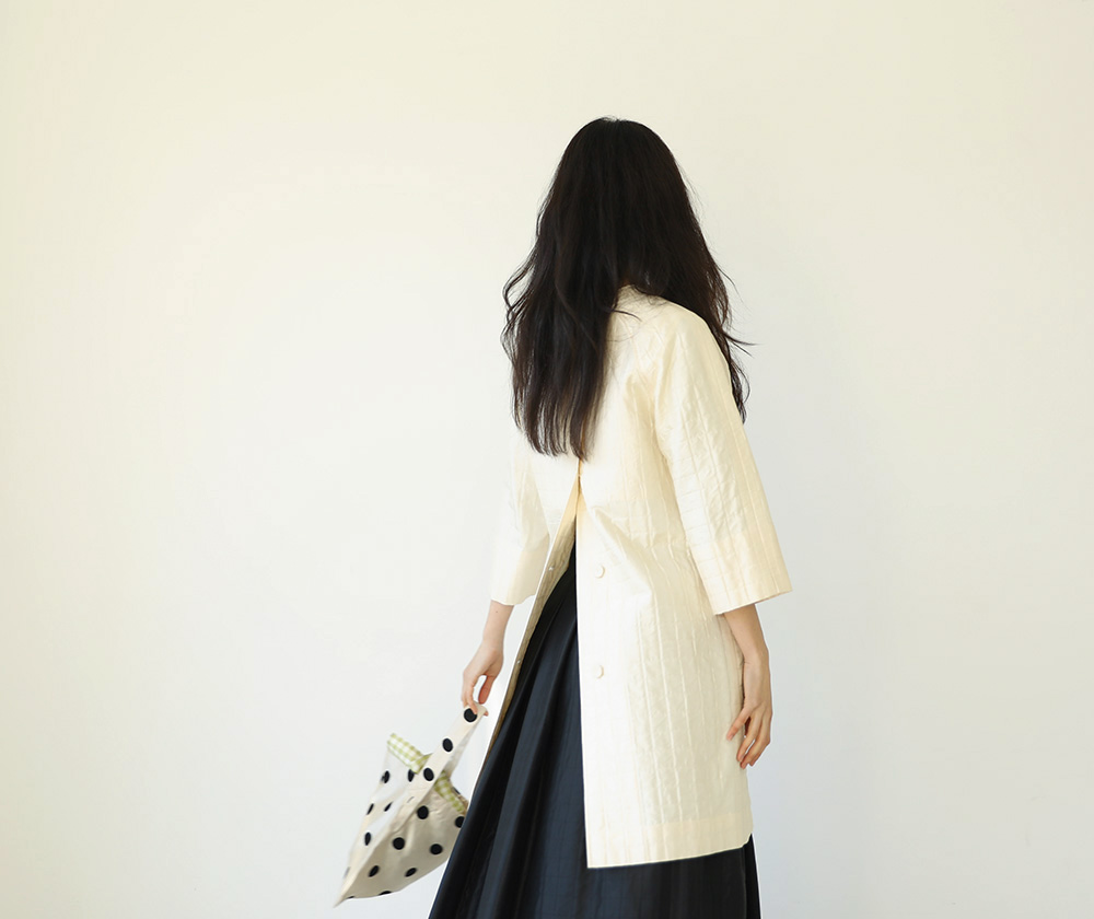 멜라스 실크 바바리아이보리