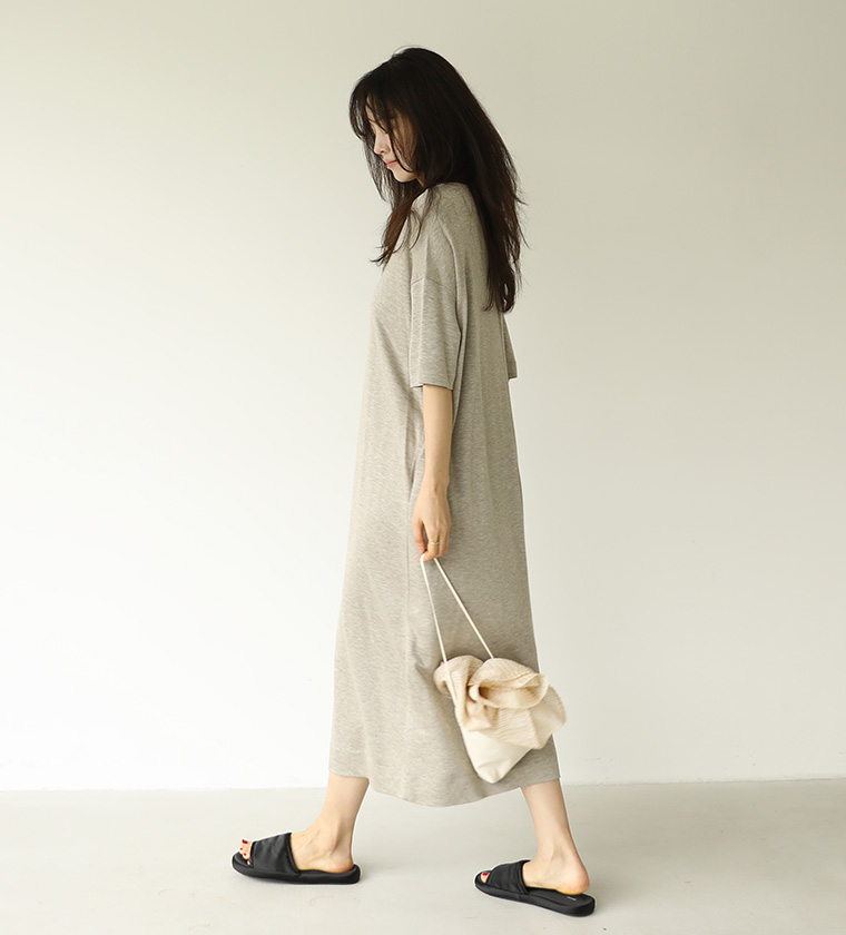 라무르 클래식 오트밀 드레스