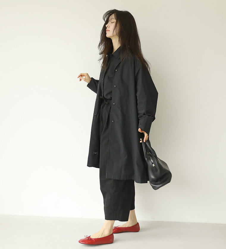 마카리아 메모리 코트