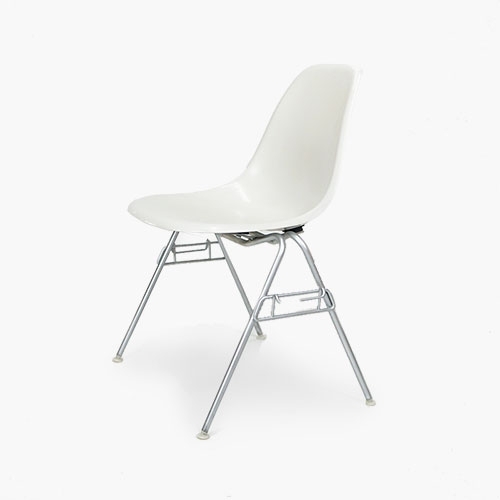 [Herman Miller] DSS Chair by Eames (Parchment) / Sold