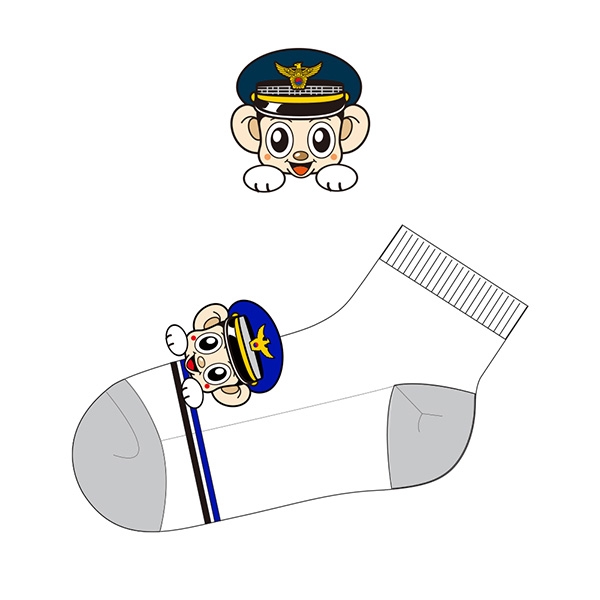 경찰청에서 초등학교 교통안전 홍보용으로 제작한 남,여 캐릭터양말 제작사례.