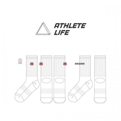 애슬릿 라이프_ATHLETE LIFE의 남자 스포츠 자수 장목양말 제작사례.