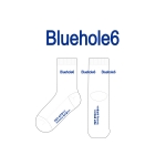 추리소설 전문출판사 블루홀식스_Bluehole6의 남, 녀 공용 패션 중목양말 제작사례