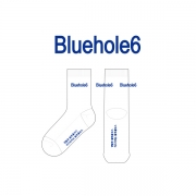 추리소설 전문출판사 블루홀식스_Bluehole6의 남, 녀 공용 패션 중목양말 제작사례