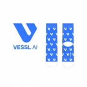 VESSL AI_베슬에이아이코리아의 남, 녀 공용 패션 중목양말 제작사례