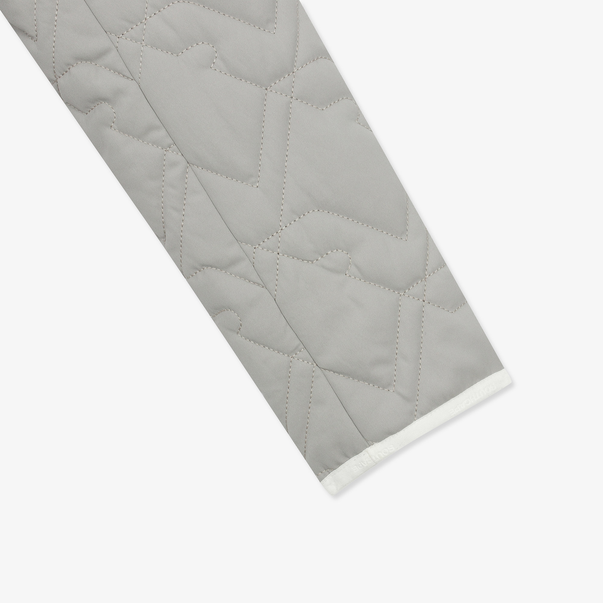 여성 볼란테 패턴 퀼팅 칼라 점퍼_세피아