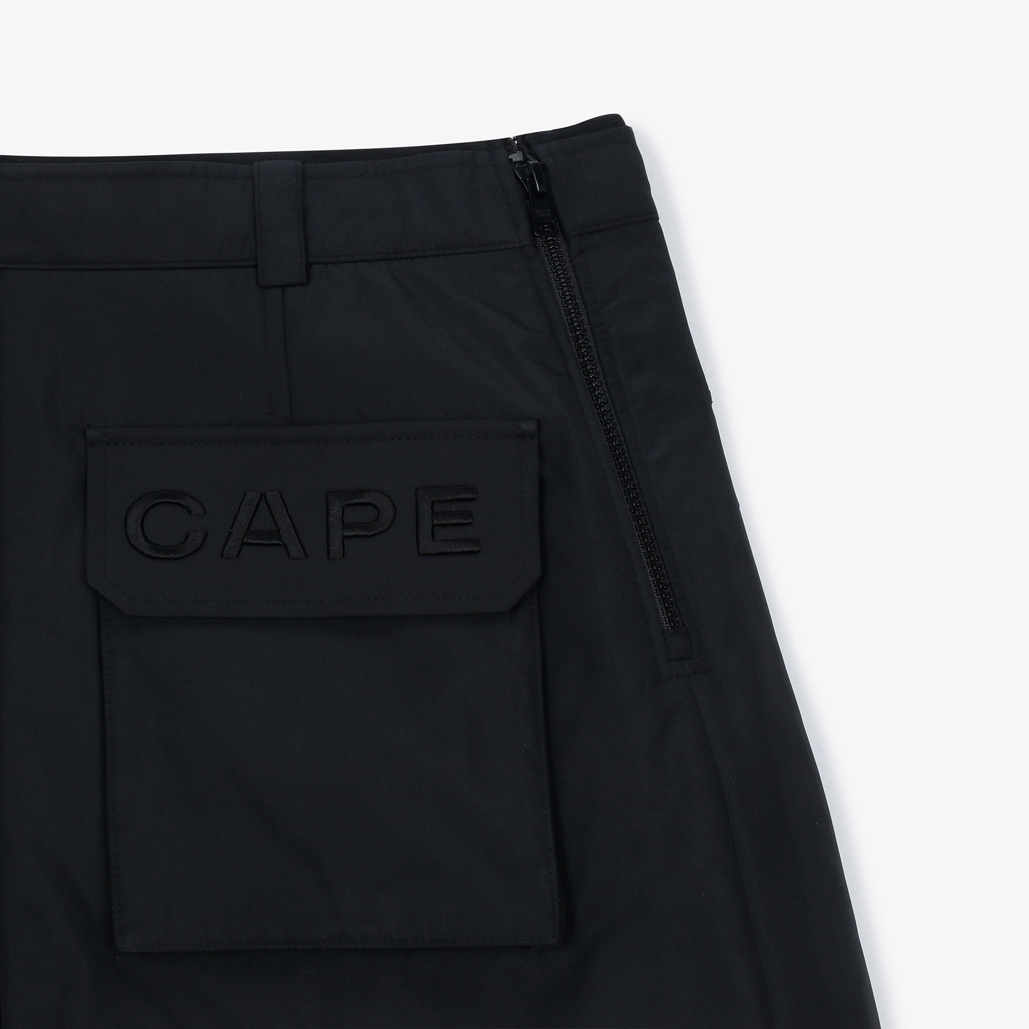 여성 빅 포켓 패딩 숏 팬츠_블랙