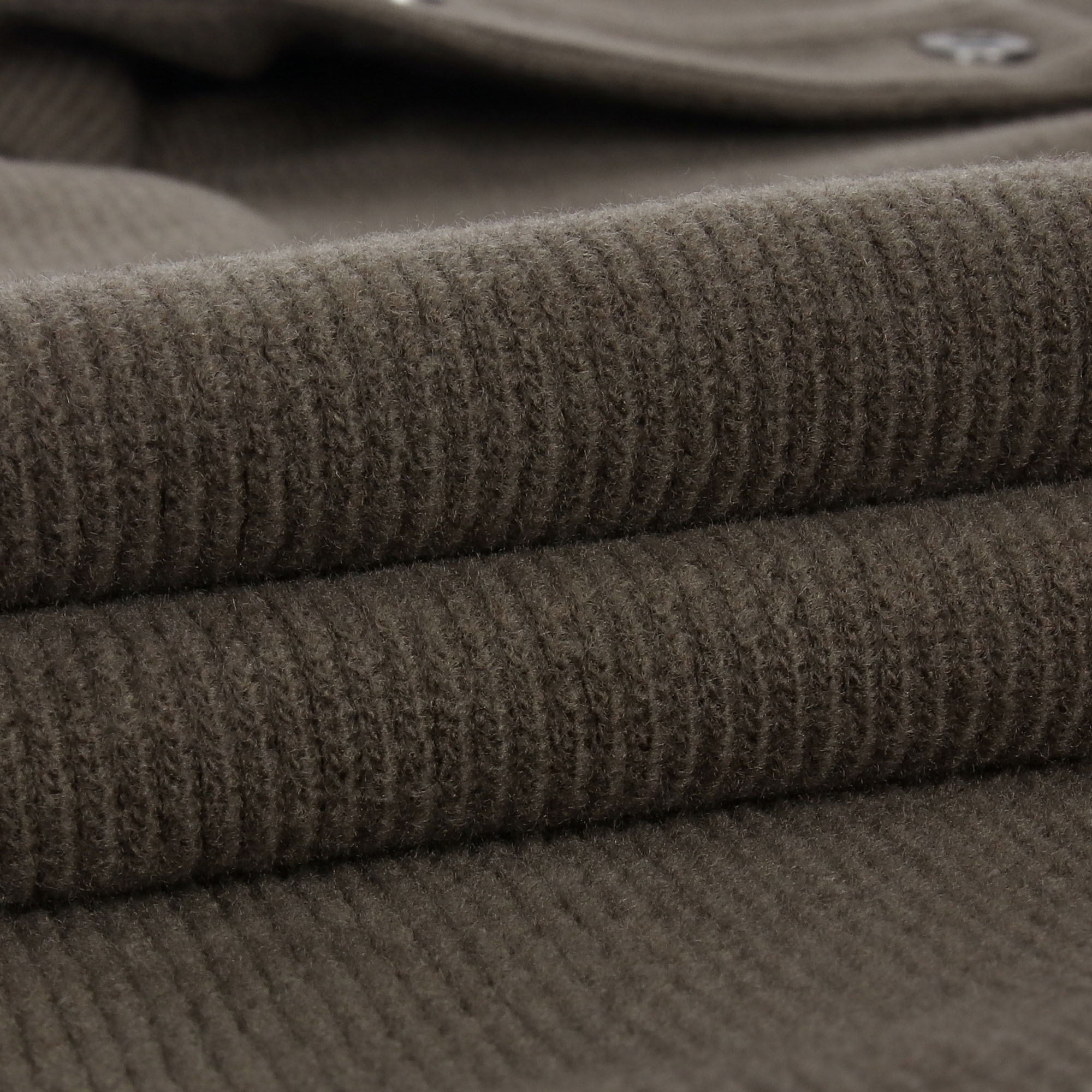 남성 하프 버튼 칼라 긴팔 티셔츠_세피아