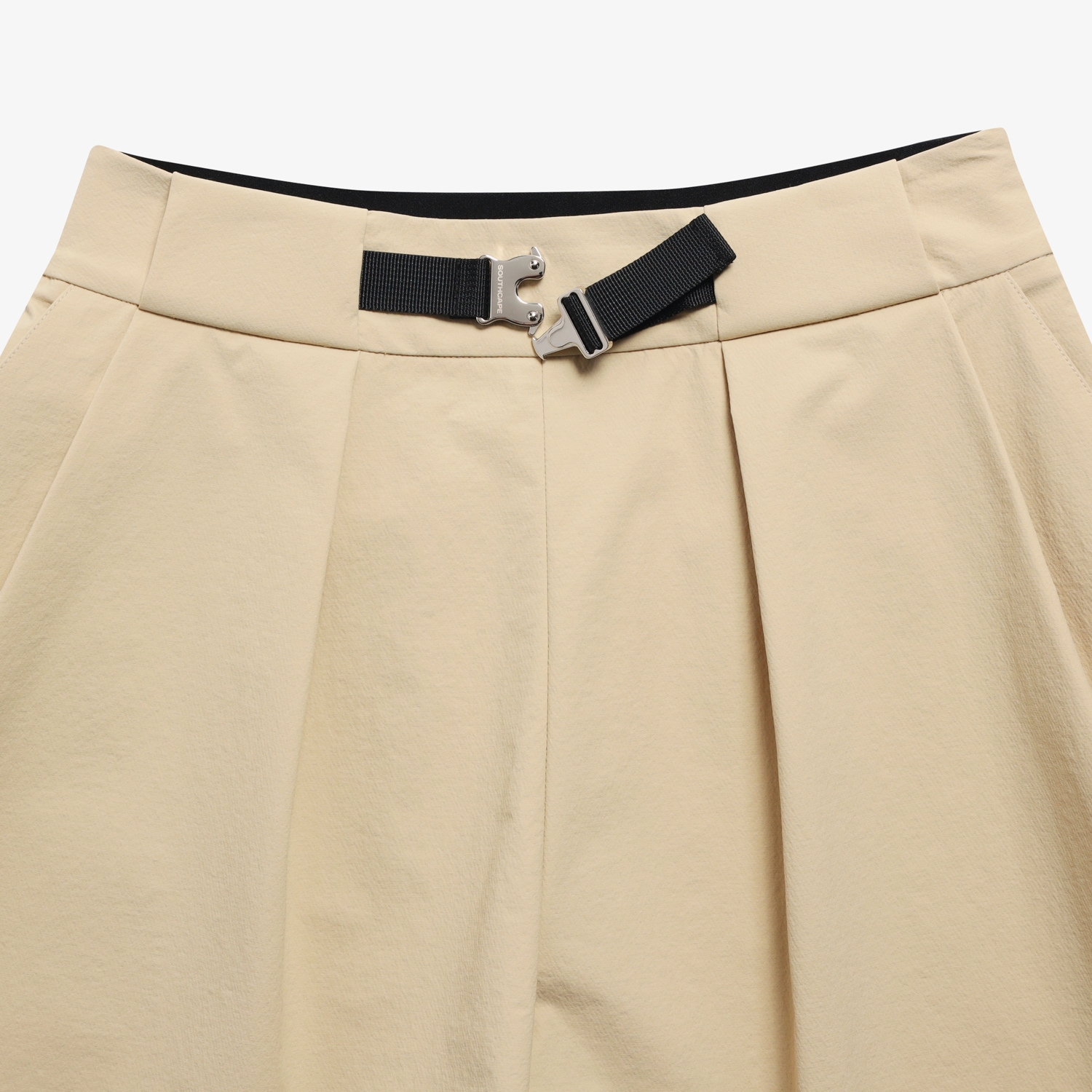 여성 사우스크로스 스커트 실루엣 벨트 숏팬츠_베이지