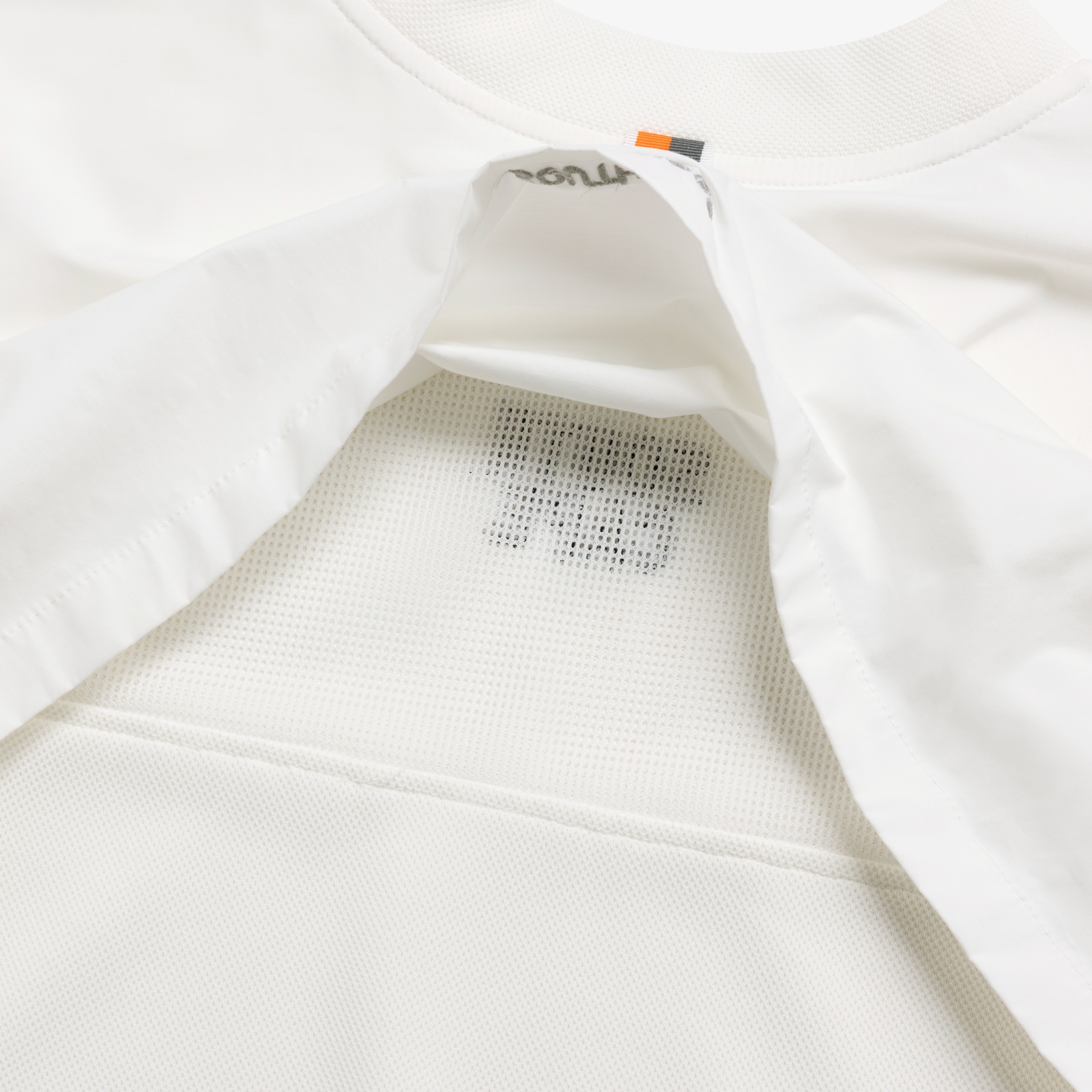 사우스케이프 여성 레이어드 넥 라인 라운드 티셔츠_화이트