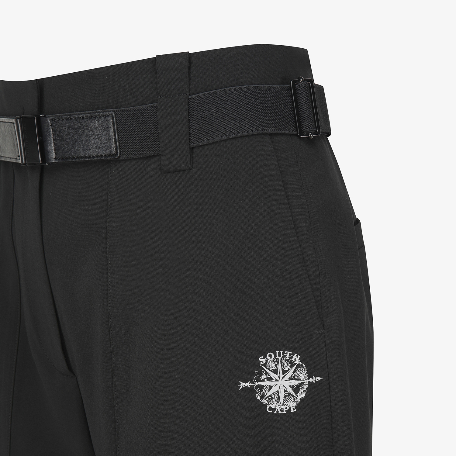 여성 사우스크로스 벨티드 슬림 부츠컷 팬츠_블랙