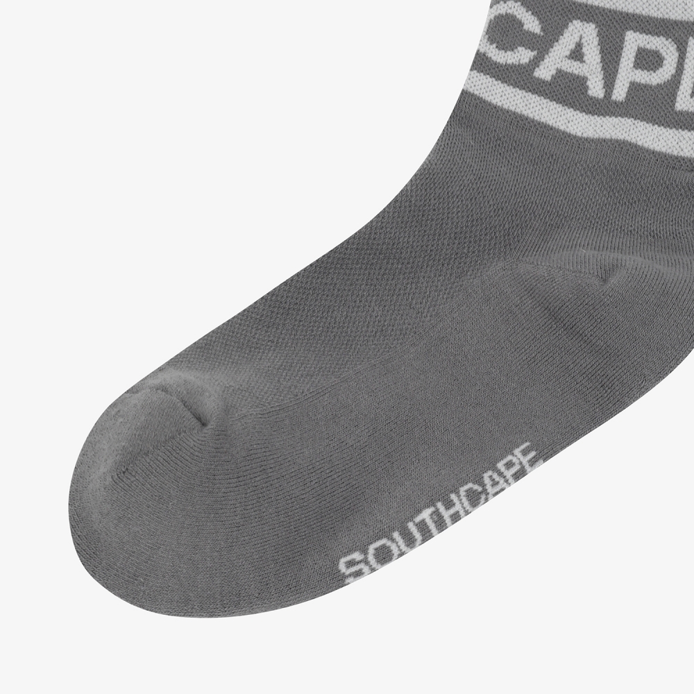 사우스케이프 여성 컬러 배색 로고 레터링 중목 삭스_다크 그레이